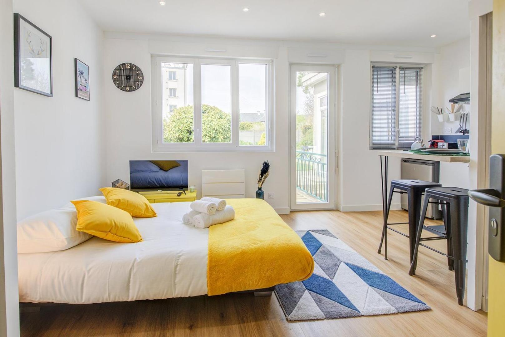 Apartament Le Yellow, Studio Renove, Tout Confort, Jardin Saint-Jacques-de-la-Lande Zewnętrze zdjęcie